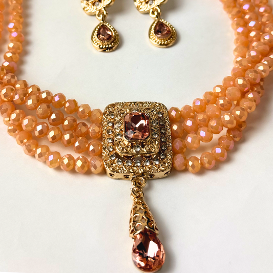 Parure ras du cou abricot
